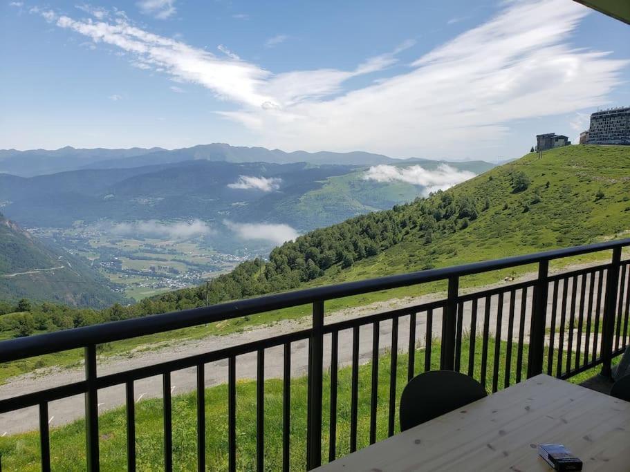 Vue Panoramique Sur Les Pyrenees Saint-Lary-Soulan Exterior foto